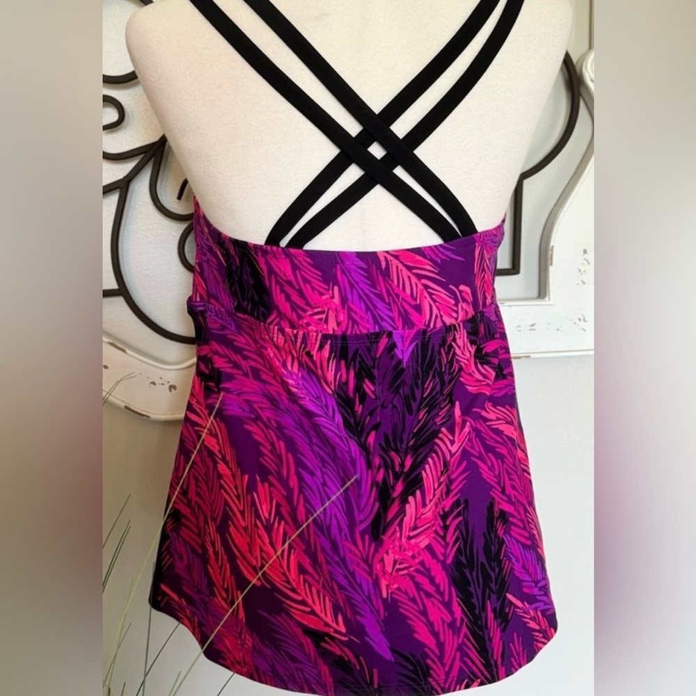XHILARATION Size 16W Colorful Tankini Swimsuit Top - Picture 2 of 4